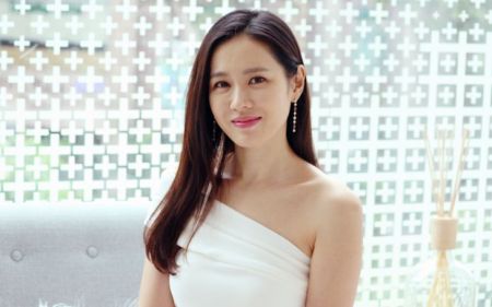 Son Ye-Jin Relationship 
